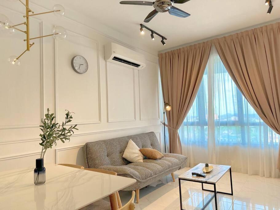 Netflix Two Bedroom Troika Kota Bharu Homestay 118 Exterior foto