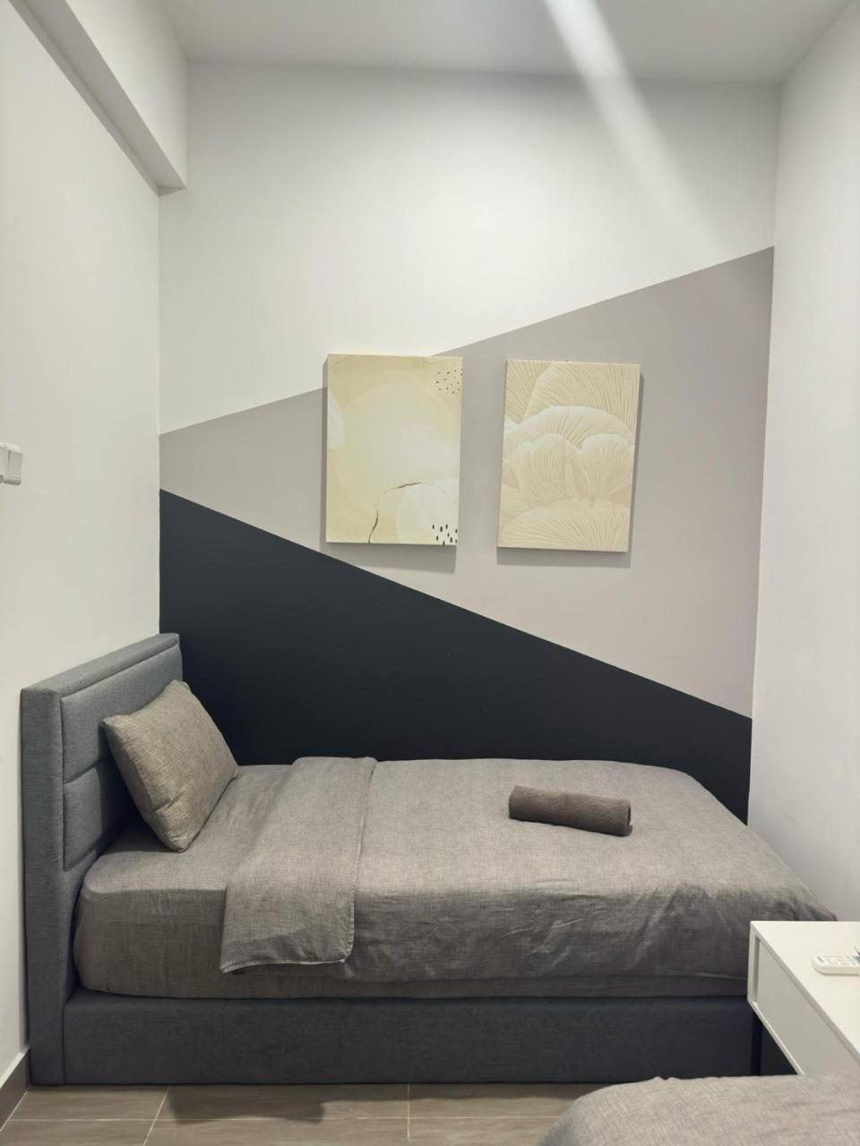 Netflix Two Bedroom Troika Kota Bharu Homestay 118 Exterior foto